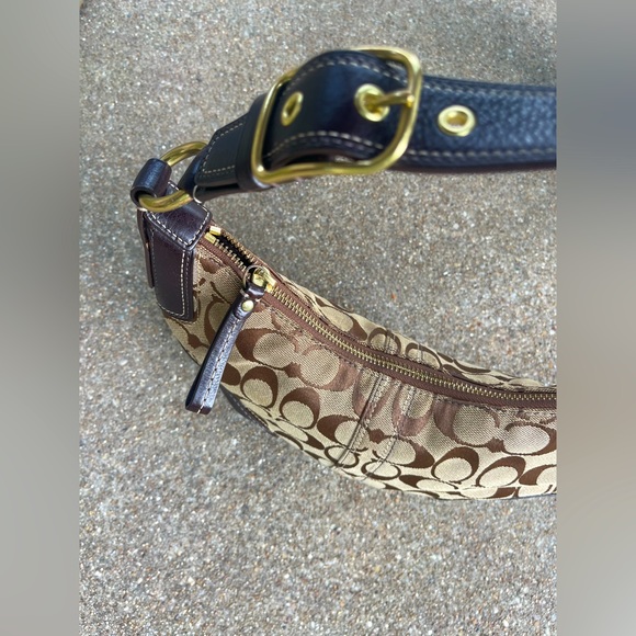 Coach Bag. - Picture 5 of 5